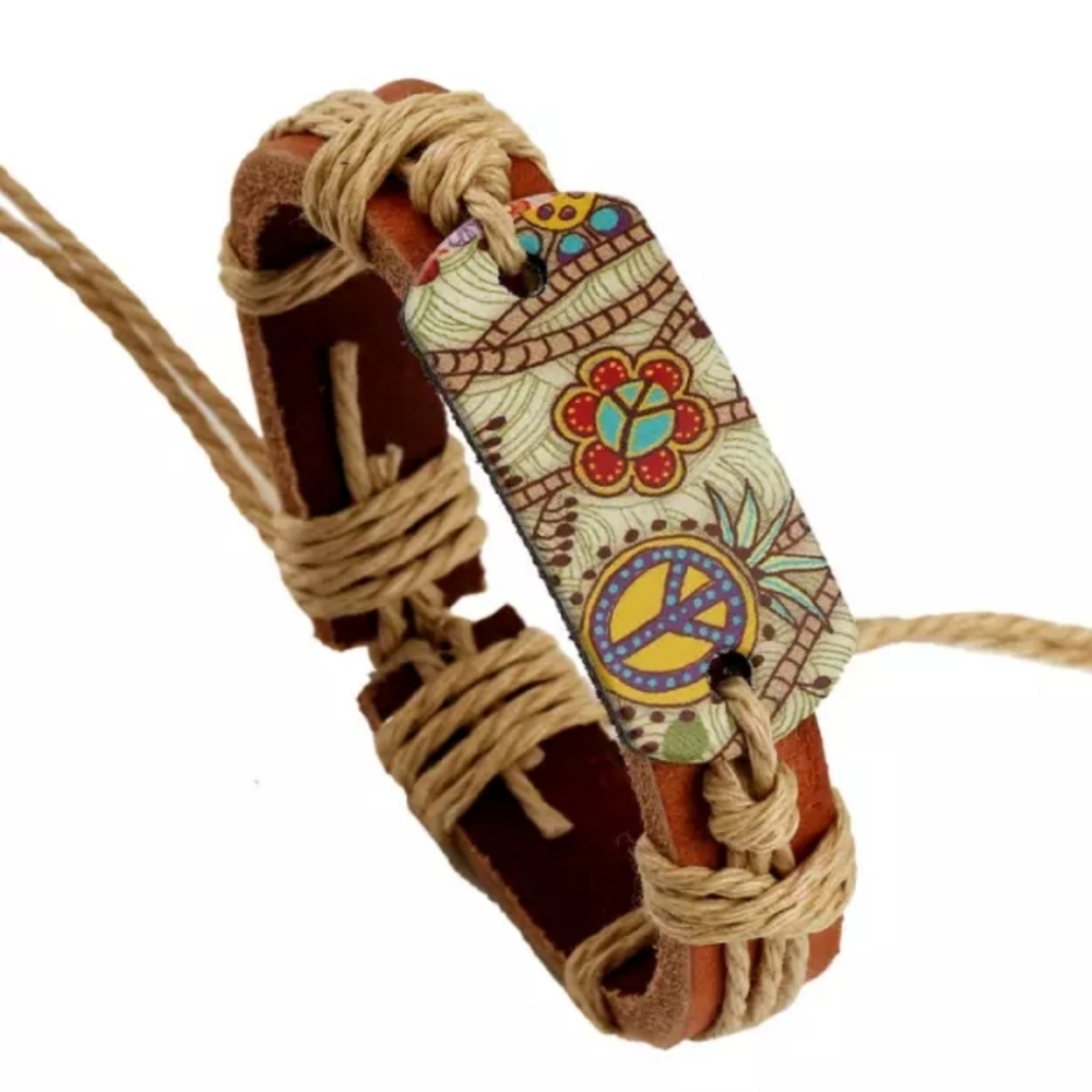 Leather bracelet